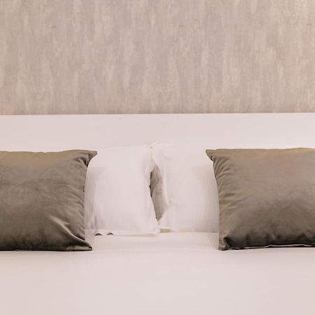 Arenella Family Apartment By Wonderful Italy 나폴리 외부 사진