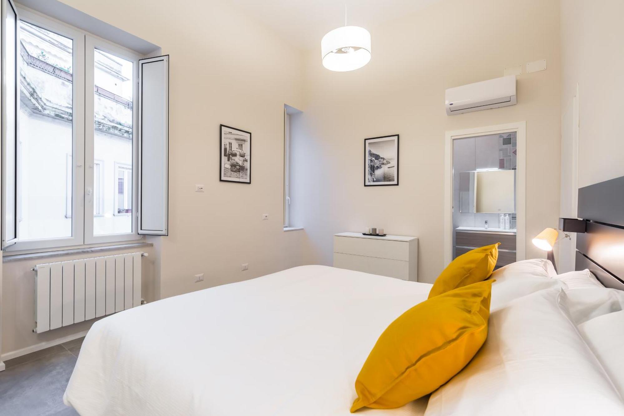 Arenella Family Apartment By Wonderful Italy 나폴리 외부 사진